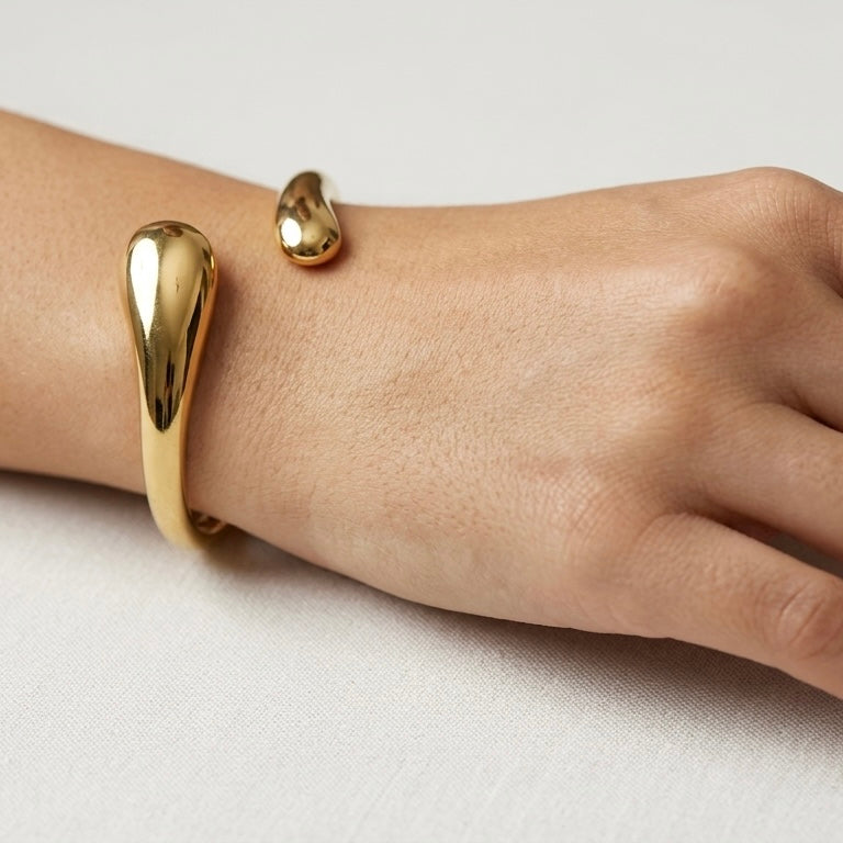 Droplet Wrap Cuff
