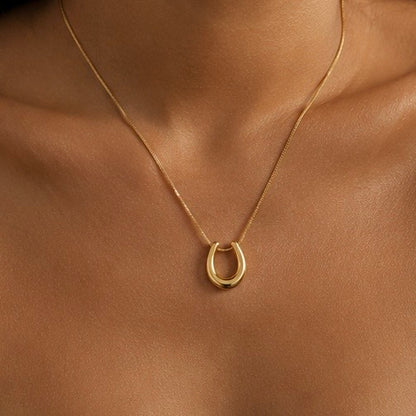 Horseshoe Pendant Necklace