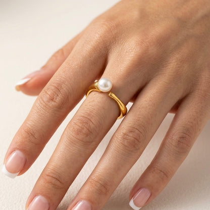 Aveline Pearl Open Ring