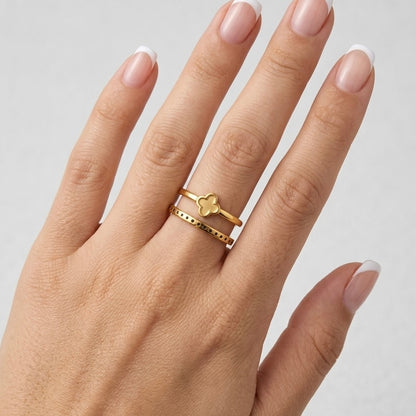 Clover Ring