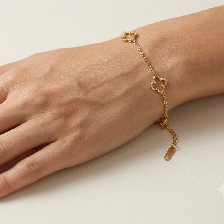 Clover Grace Station Bracelet
