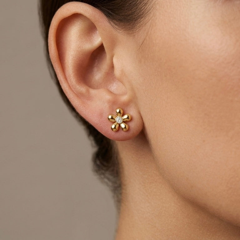 Daisy Spark Stud Earrings