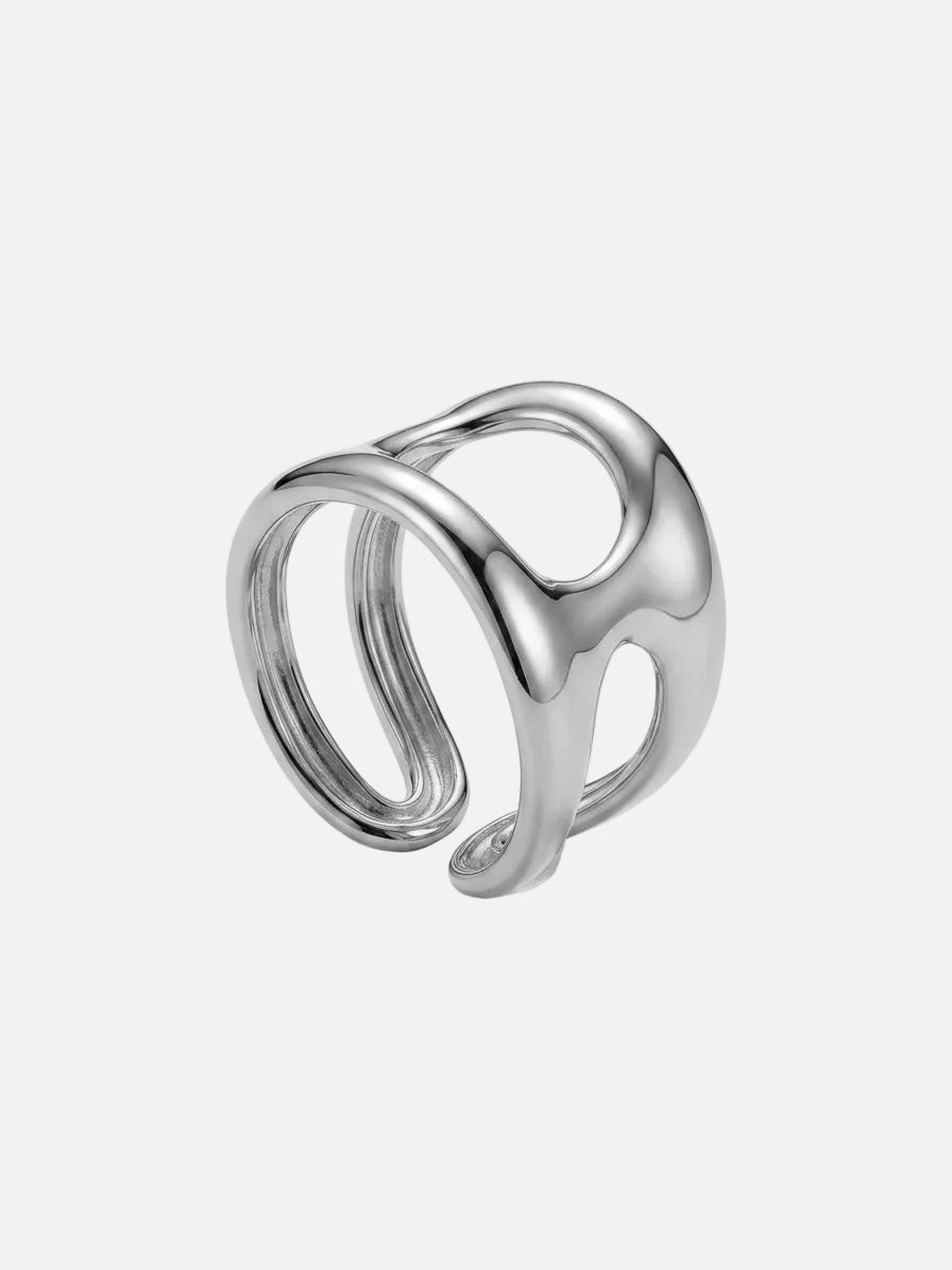 Sculpta Fluid Ring