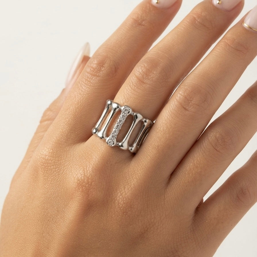 Multiband Statement Ring