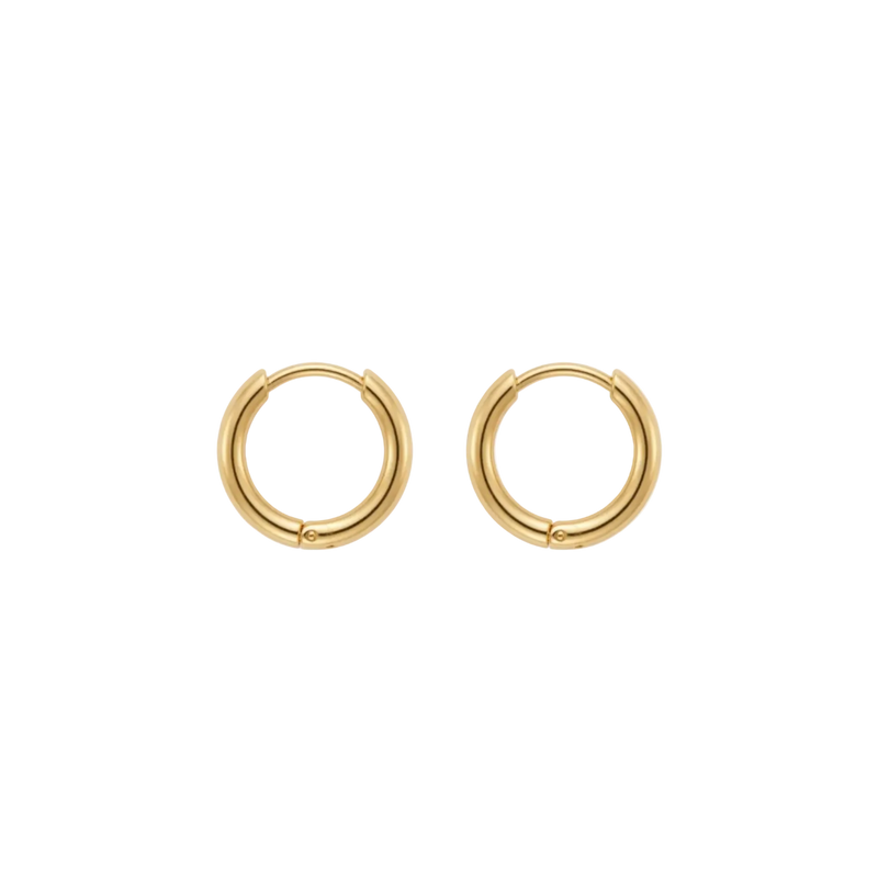 Essential Huggie Hoops
